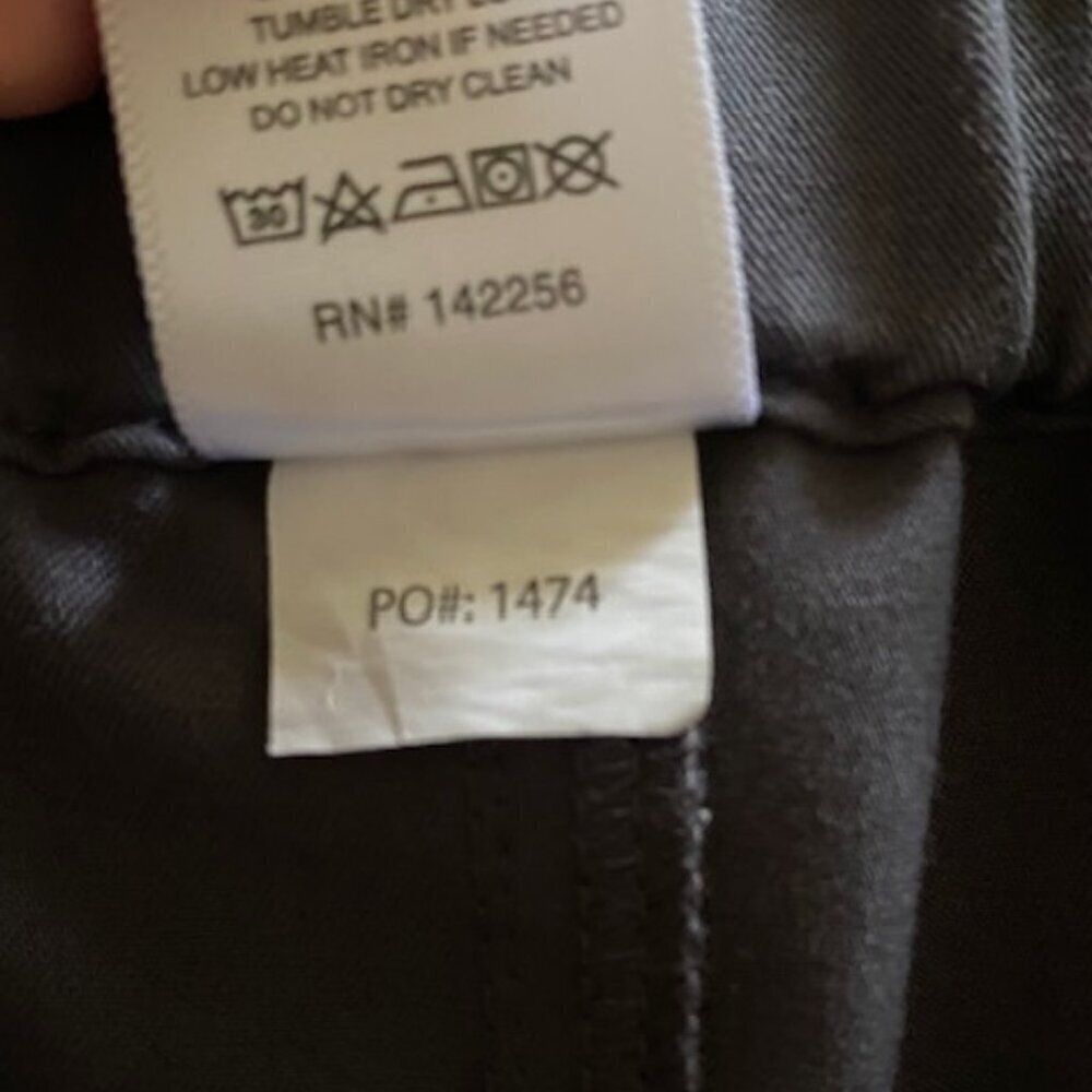 Figs Pisco Grey Basic Scrub Pants Large - image 4